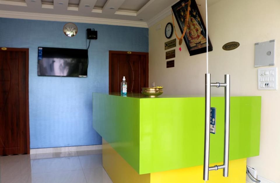 Nathapriya Residency Hotel in Puducherry