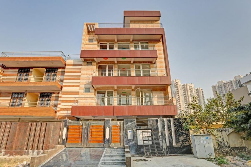 Hotel O Mango Bloom Hotel in Noida