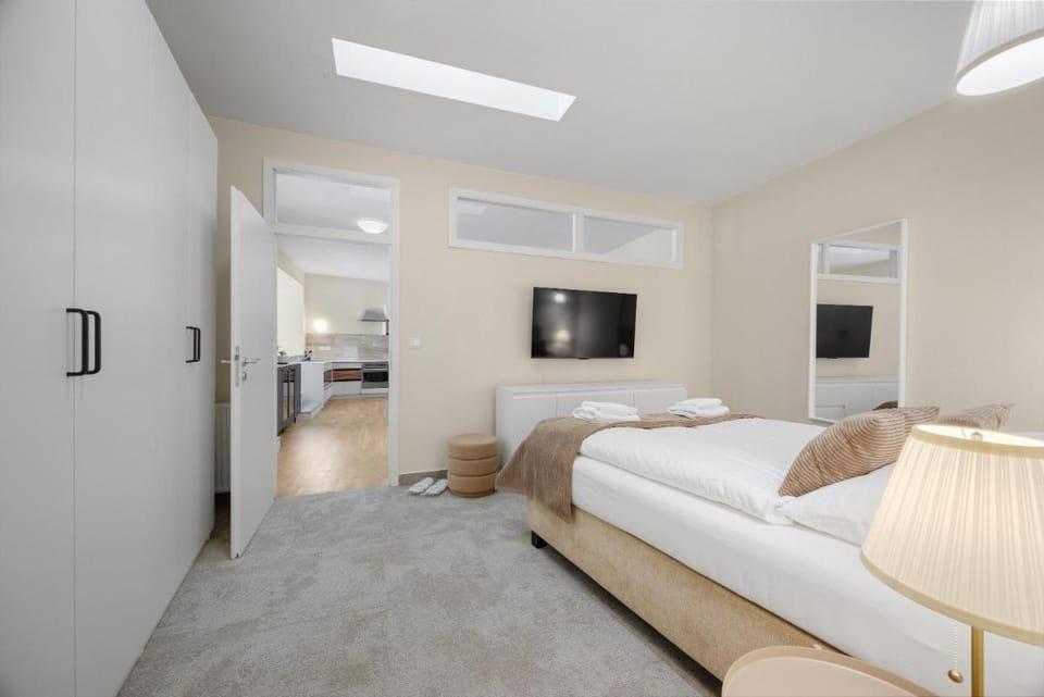 Hotel Reverie - Dependance, Check-in at Metropolitan Star Hotel in Bratislava