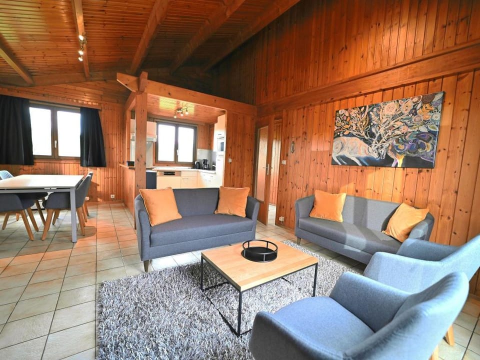 Bungalow in Belgium near Ourthe River Vacation rental in Wallonia, Belgium