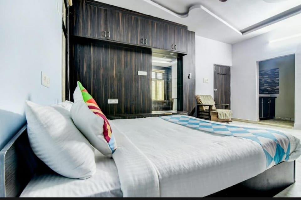 OYO Home Peaceful stay villa Hotel in Hyderabad