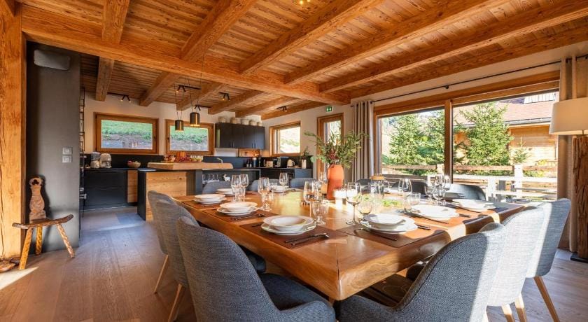 Chalet La Manigodine Chalet in Manigod