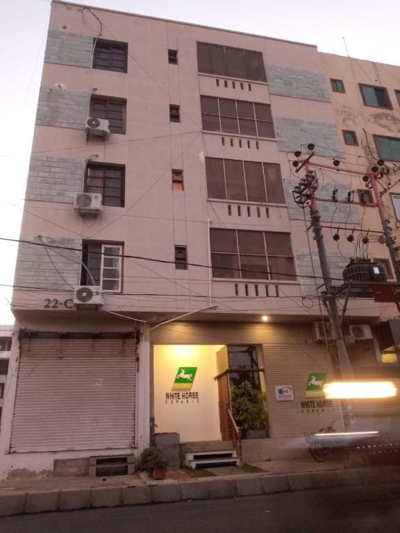Zaha Home: Shahvar Manzil-3br apt,Bukhari Comm,DHA Apartment in Karachi