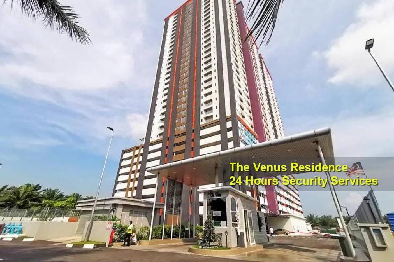 Infinity 5  @ Swimming Pool @ 13 Pax + FREE Wifi Apartment in Perak