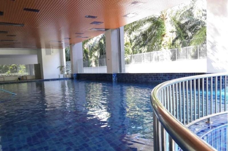 Infinity 5  @ Swimming Pool @ 13 Pax + FREE Wifi Apartment in Perak