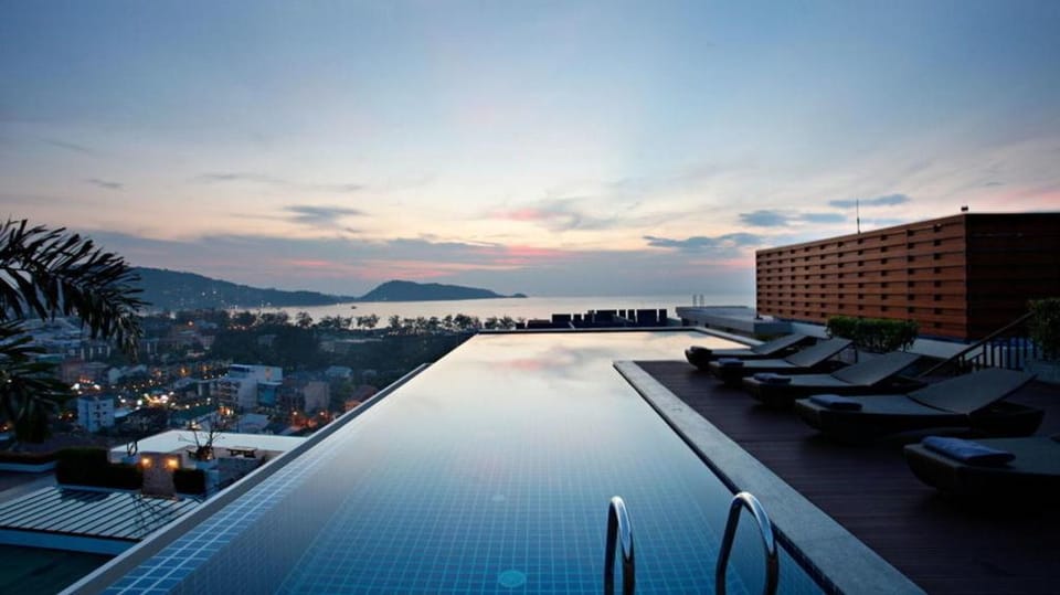U607- Mountain and sea view apartment in Patong Apartment in Patong