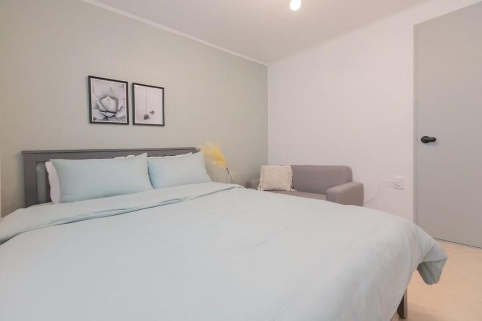 Sinchon Houses Vacation rental in Seoul
