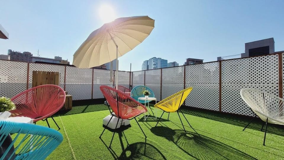 Sweet Melody#4 Hongdae Stn.5min / 1BR+@R & Rooftop Vacation rental in Seoul