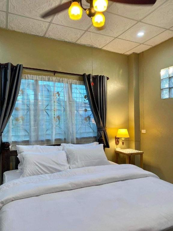 PhuminhomeNan บ้านทั้งหลัง 4 ห้องนอน  :) Vacation rental in Laos