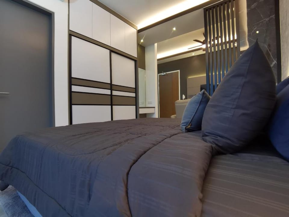 ATTIC✦ Premium Couple's Studio[NETFLIX]@MLKTown#41 Apartment in Malacca