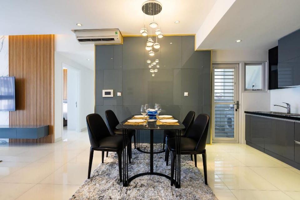 Happy Valley Golden House-Amazing River View,3beds Apartment in Ho Chi Minh City
