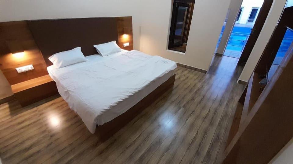 corbett radu world Villa in Uttarakhand