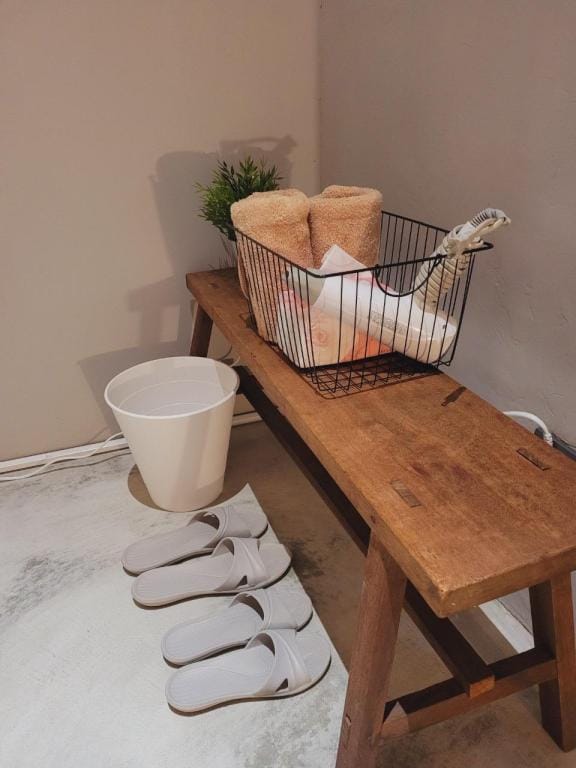Wall Shared Bathroom 月租/需詢問日期/近交流道/近尚順廣場 Apartment in Taiwan, Province of China