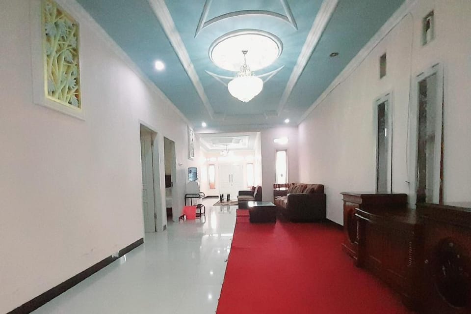 RedDoorz Syariah near Komplek Candi Arjuna Dieng 2 Hotel in Indonesia