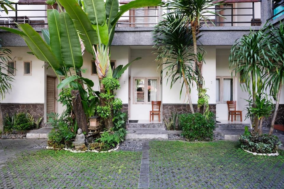 Urbanview Hotel Wayan Mansion Hotel in Denpasar