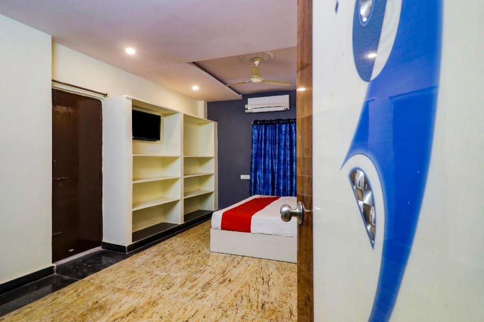 Hotel O Ragas Elite Hotel in Hyderabad