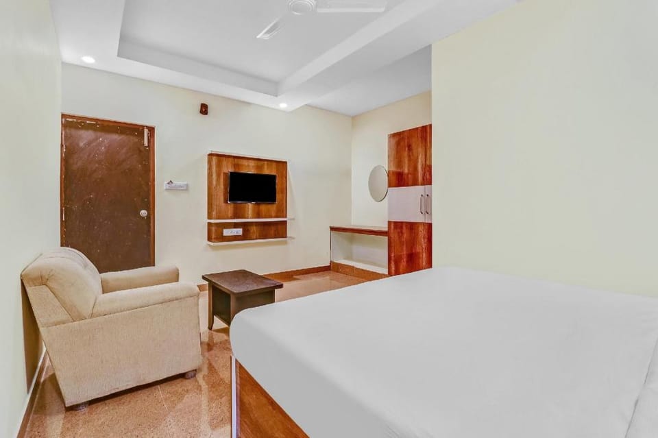Super Hotel O Royal Suites Hotel in Bengaluru