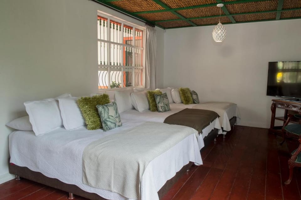 Hacienda Charrascal Coffe Farm Apartment in Caldas, Colombia