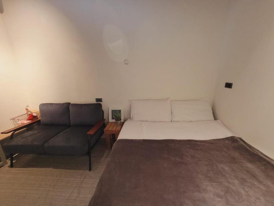 Flow 月租/需詢問日期/近交流道/近尚順廣場 Apartment in Taiwan, Province of China