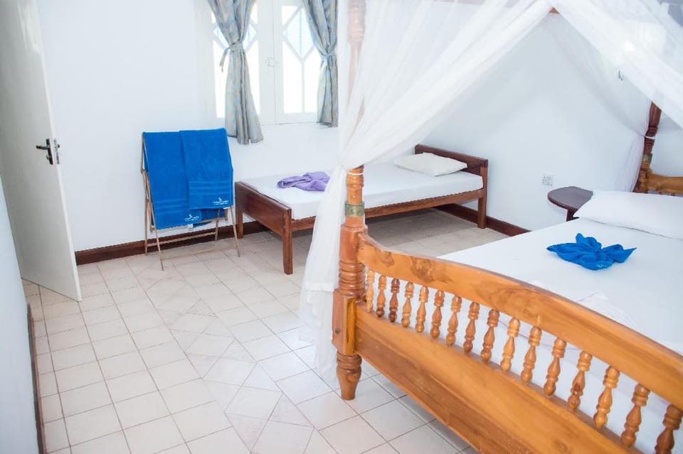 Seven Beach Villa Villa in Southern Province
