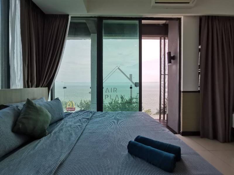 PD D'Wharf Duplex - 270° Seaview (Up To 12 Pax) Apartment in Port Dickson