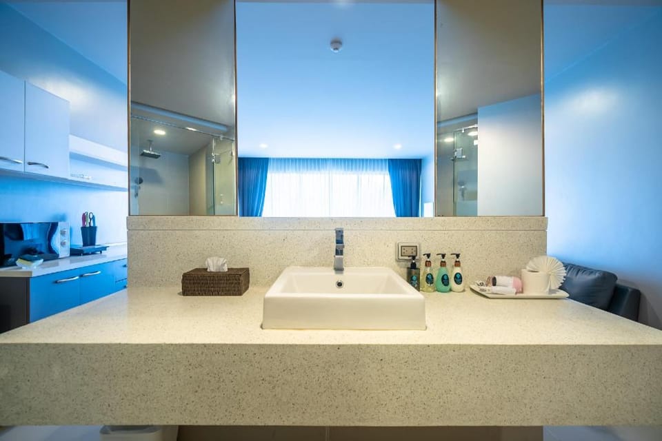 Pool access studio at The Ark near Karon beach 116 Apartment in Phuket