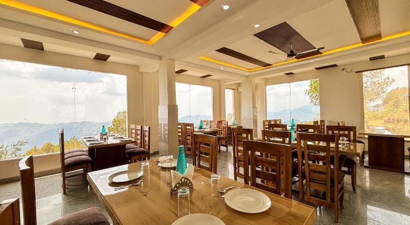 Winterline Gold Resort Hotel in Uttarakhand
