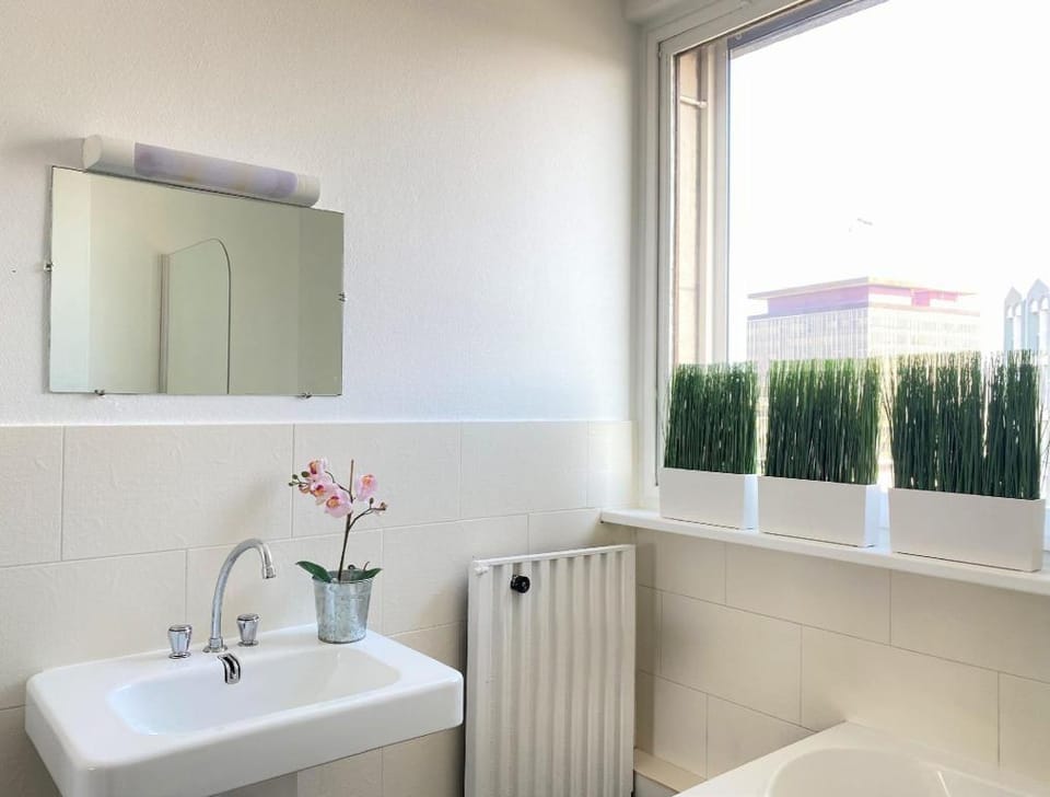 B 1615 - Family apartment with terrace  Apartment in Paris