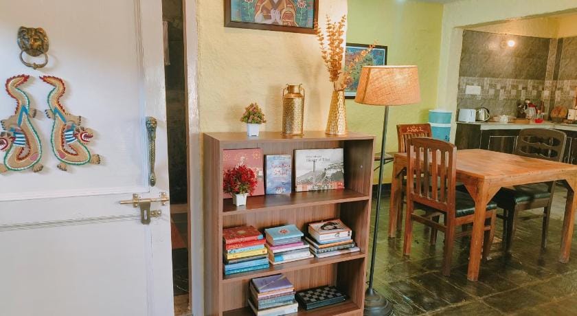 Independent Mud House Studio (Large) with Kitchen Apartment in Punjab, India