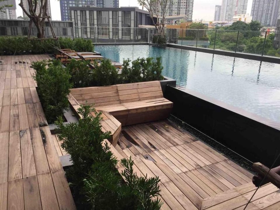 NEW  Sukhumvit Condo Cozy BTS Vacation rental in Bangkok