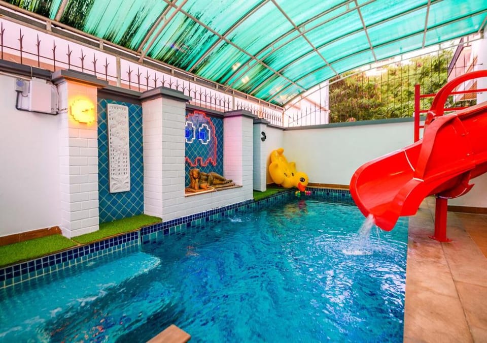 Game Over Pool Villa 4B Walking street 2 km Vacation rental in Pattaya City