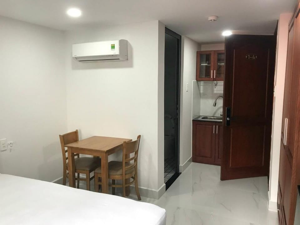 MoonStay Apartment - 5 min walking from Airport Apartment in Ho Chi Minh City