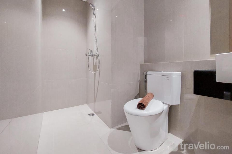 Comfort Studio at Embarcadero Bintaro By Travelio Apartment in Jakarta