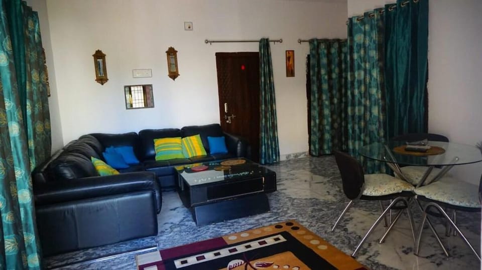 Two BHK Independent Homestay Apartment in Gujarat