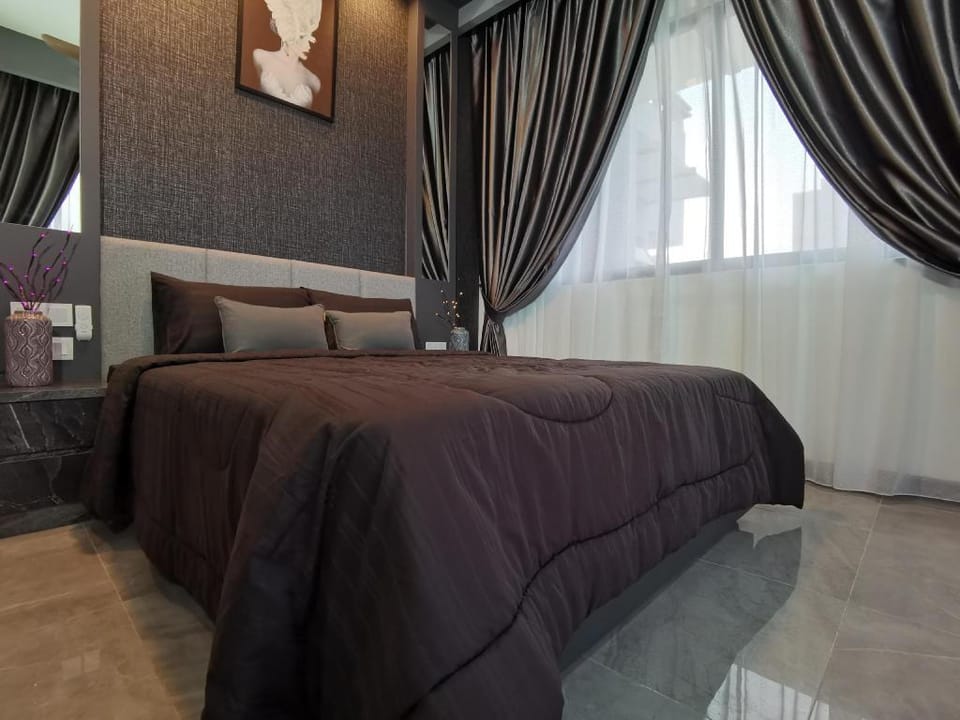 ATTIC✦ Premium Private Pool [NETFLIX] #42 Apartment in Malacca