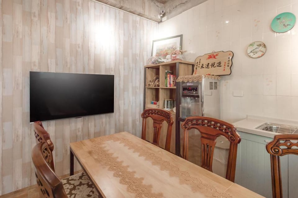 Purple Flower House Vacation rental in Kaohsiung