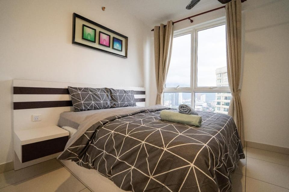 comfort Seaview mansion27 @Gurney Georgetown Apartment in George Town