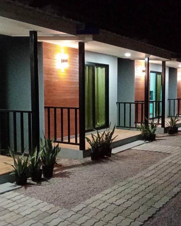 Kook bungalow ,Koh Mook Vacation rental in Thailand