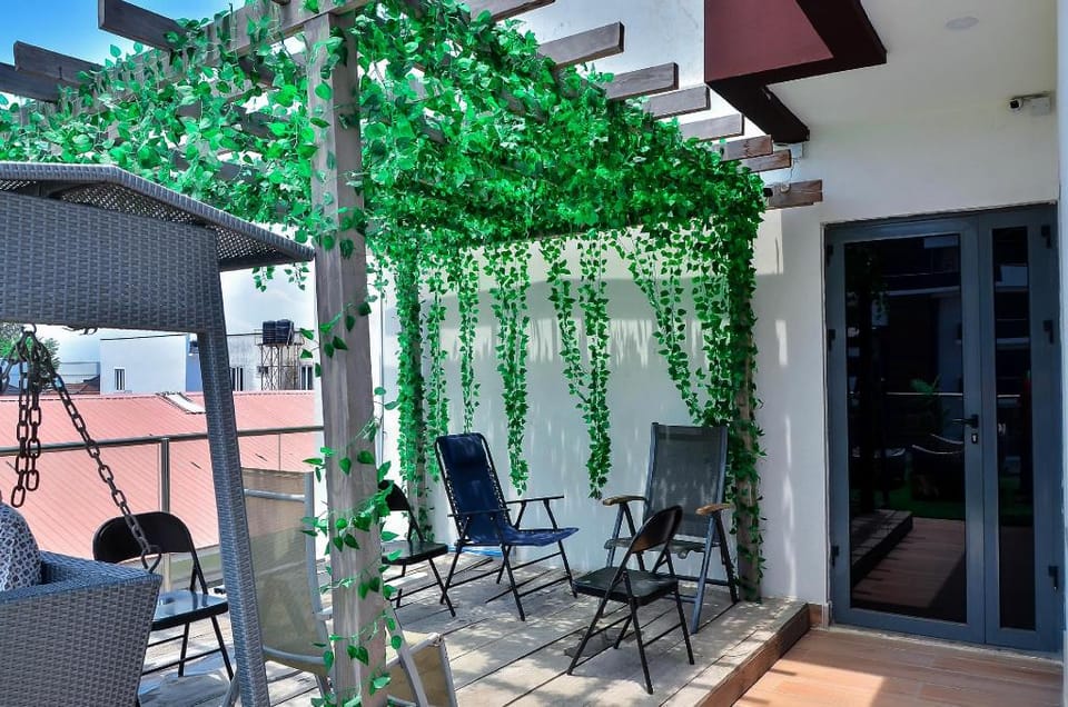 WELL FURNISHED LUXURY 1 BED ROOM Vacation rental in Lagos, Nigeria