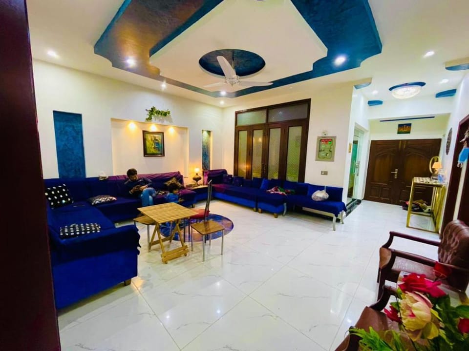 Mr&s Residence Apartment in Lahore