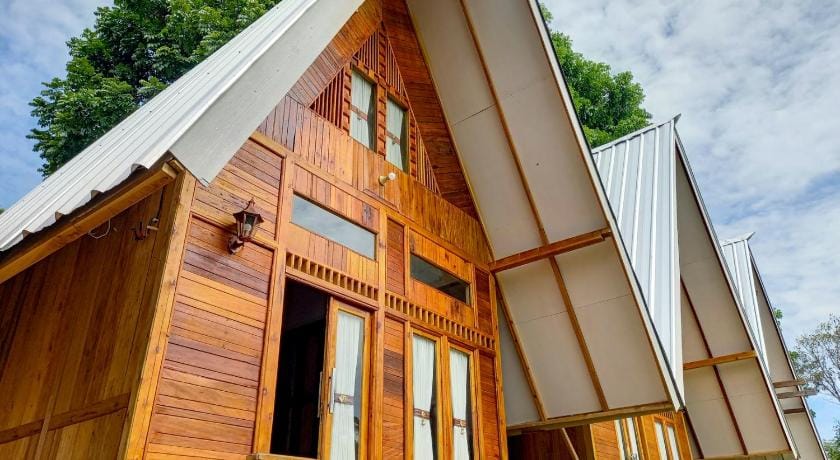 Green Paradise Pagar Alam Resort Mitra RedDoorz Hotel in Indonesia