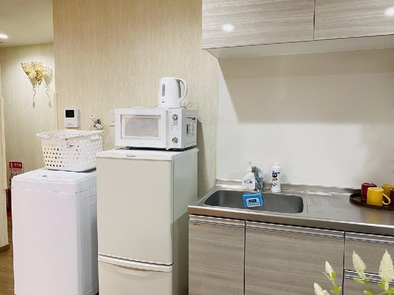 New Open / Ikebukuro 2 Bed Rooms / Wi-Fi -A Apartment in Shinjuku