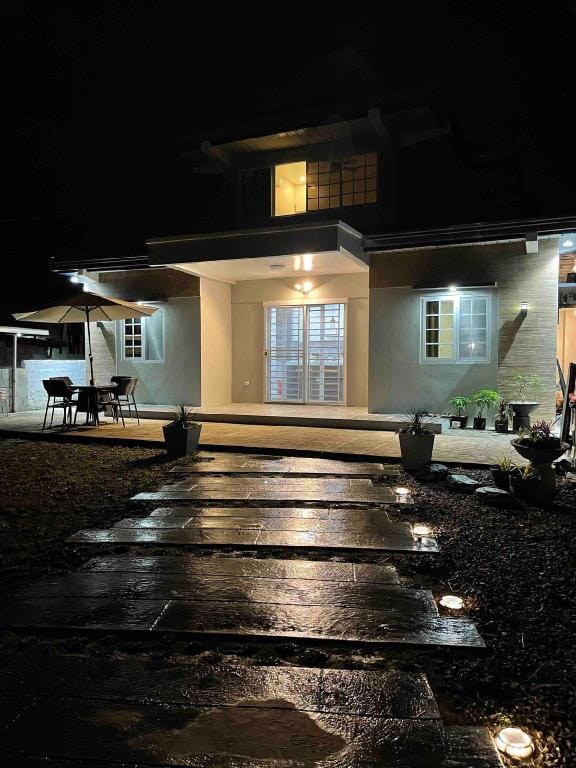Pastora House Luxe Staycation Bauan Batangas Vacation rental in Calabarzon