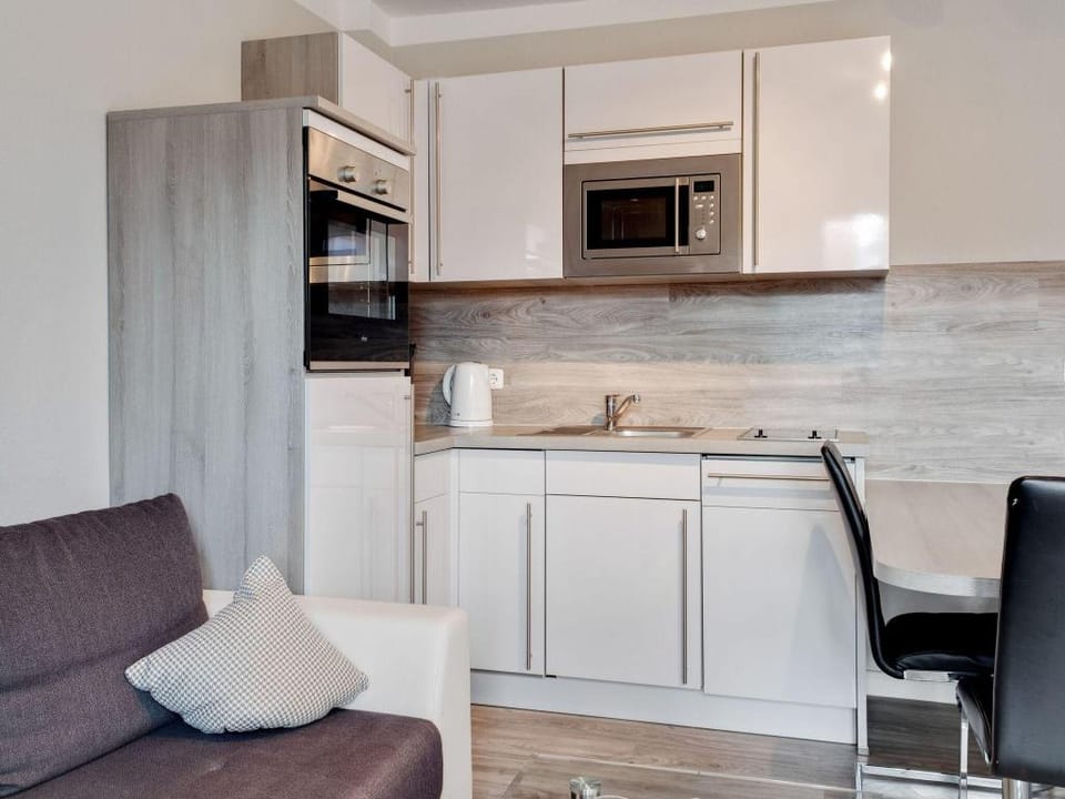 Cozy Coastal Escape with Garden Apartment in Ostholstein