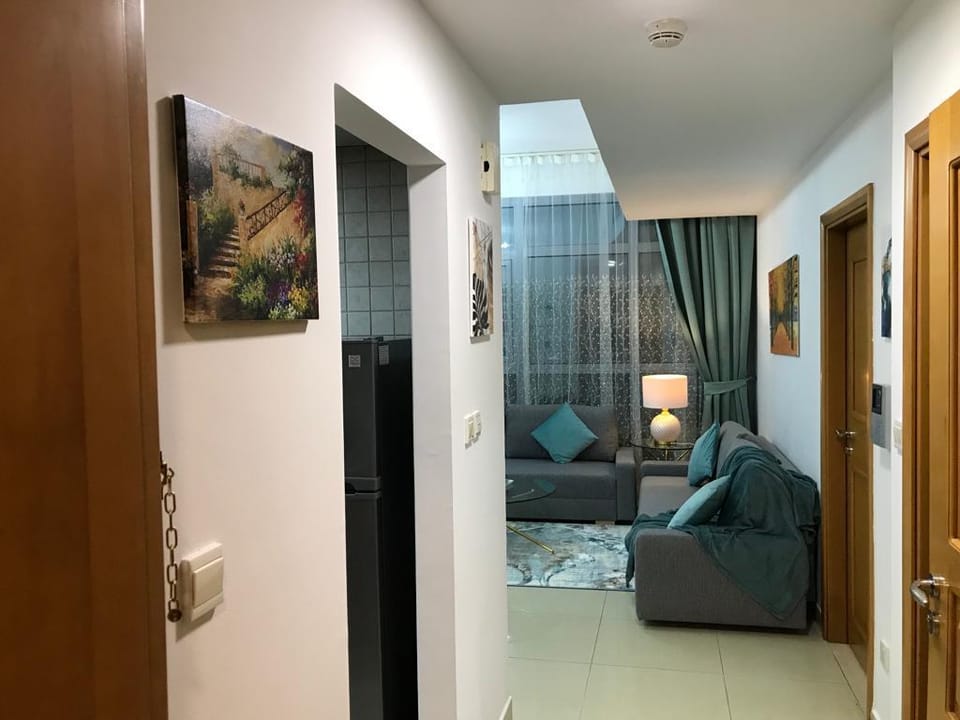 Beautiful 1-bedroom close to beach & metro station Apartment in Dubai