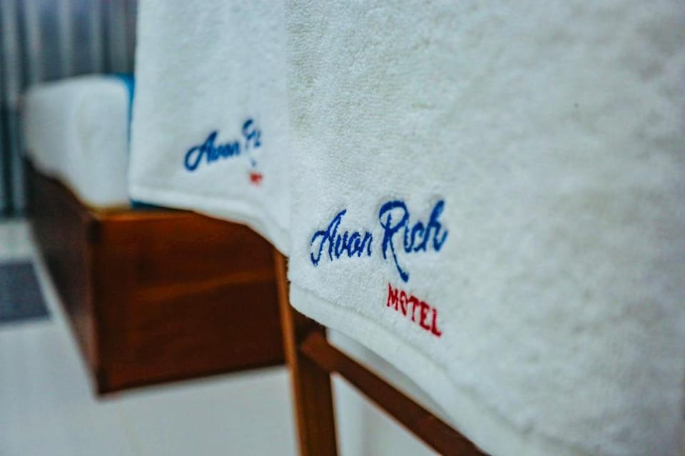 AvonRich  Villa in Galle