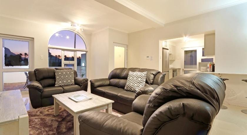 Camps Bay Beach Apartment Apartment in Camps Bay