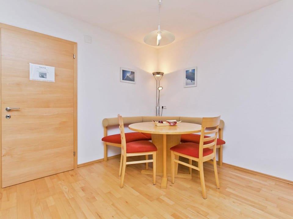Apartment in Strengen near Ski Bus Apartment in Tyrol