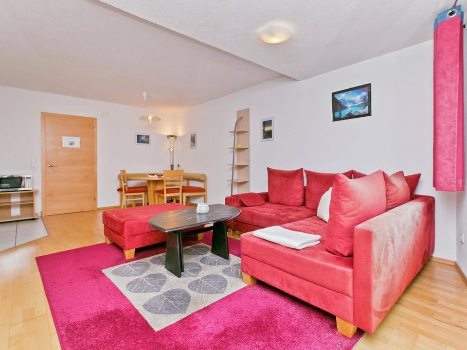 Apartment in Strengen near Ski Bus Apartment in Tyrol