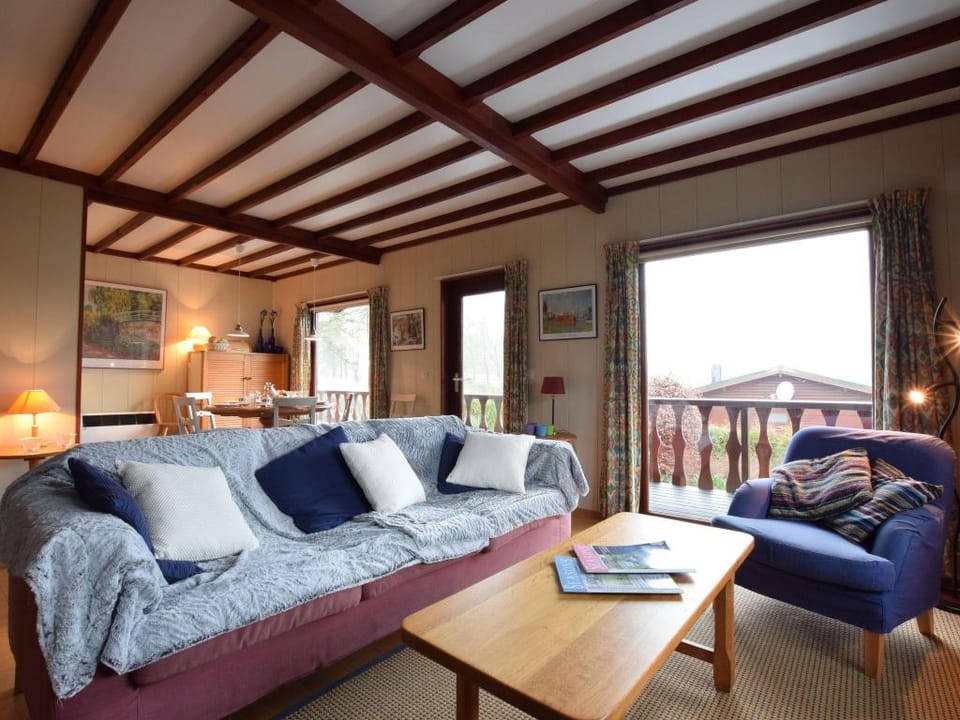 Comfortable cottage near Lake Cherapont Vacation rental in Luxembourg
